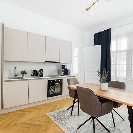 Apartment Ballgasse Luxury Vienna Exterior photo